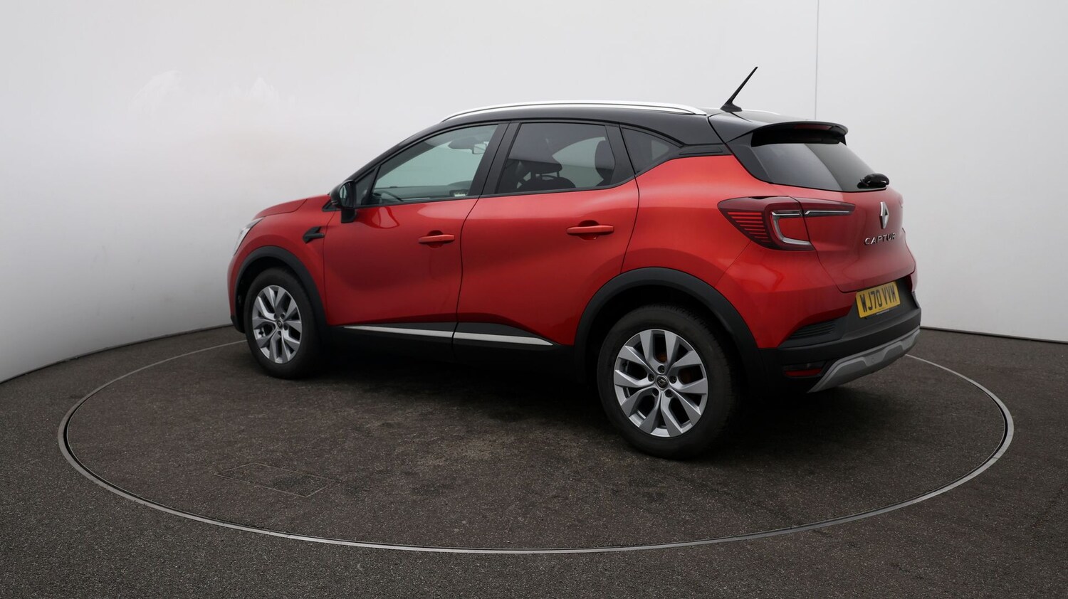 Used Renault Captur for sale - 76811907: Photo 24