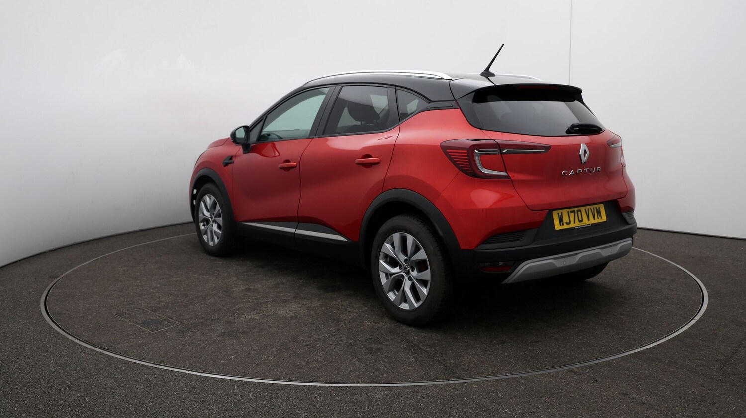 Used Renault Captur for sale - 76811907: Photo 51