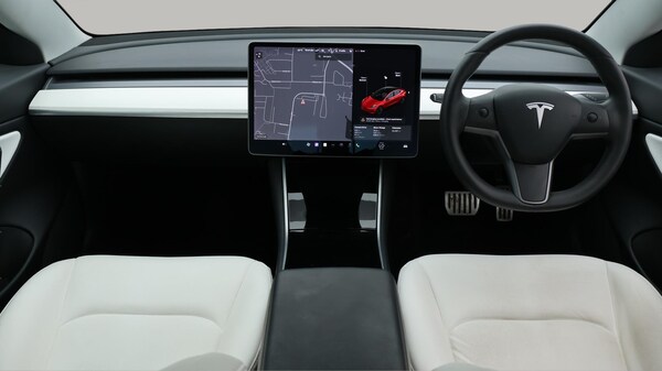 Used Tesla Model 3 2020 for sale - 75563874: Photo 14