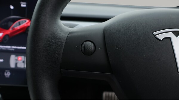 Used Tesla Model 3 2020 for sale - 75563874: Photo 27