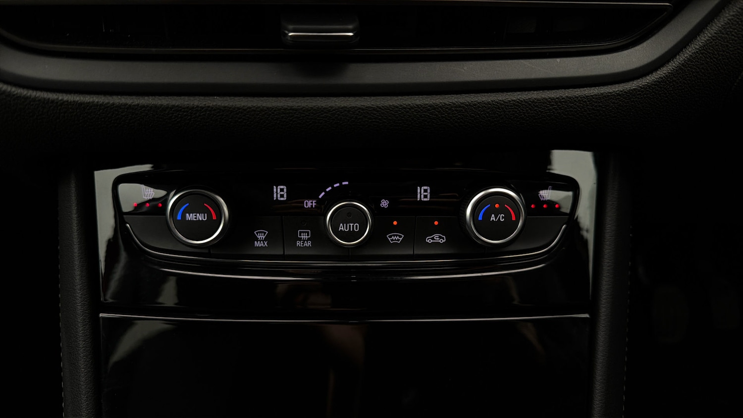 Used Vauxhall Grandland for sale - 78108089: Photo 11