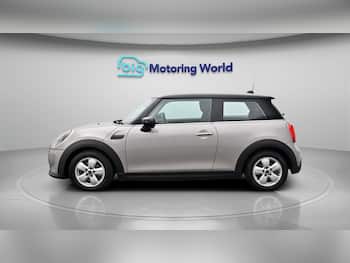 Used MINI Hatch 2023 for sale - 79813932: Photo