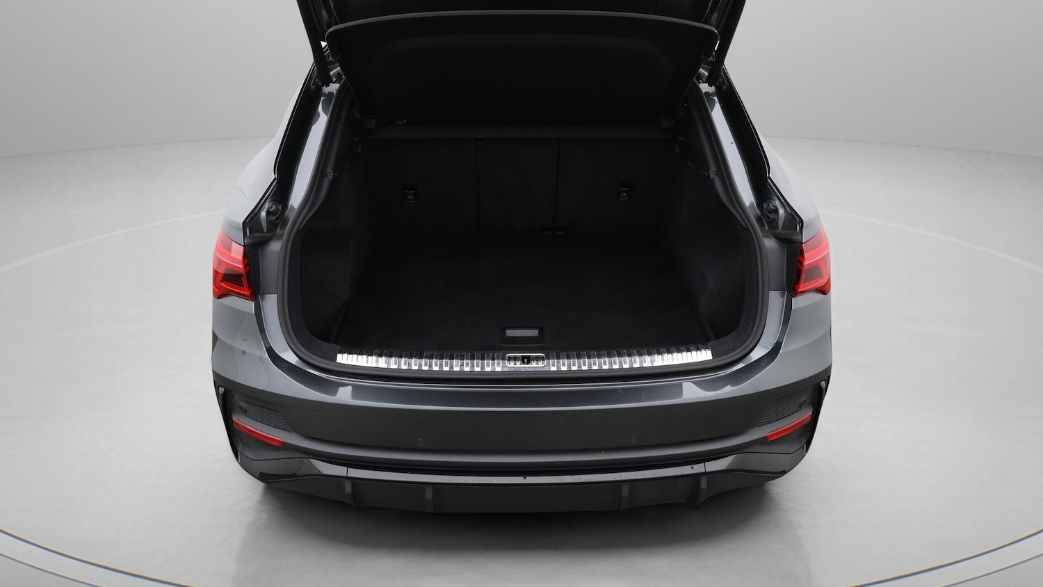 Used Audi Q3 2022 for sale - 76634200: Photo 18