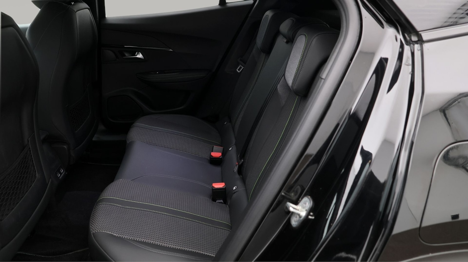 Used Peugeot 2008 2023 for sale - 77731004: Photo 16