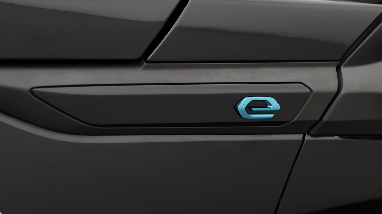 Used Peugeot 2008 2023 for sale - 77731004: Photo 21