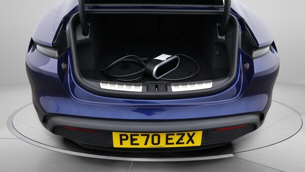 Used Porsche Taycan 2020 for sale - 76166878: Photo 18