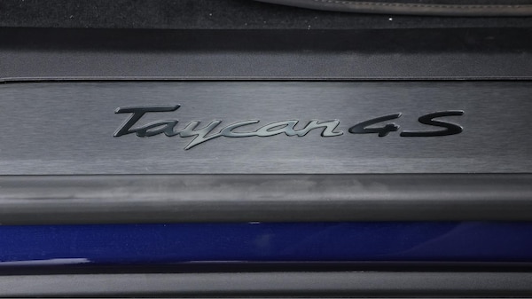 Used Porsche Taycan 2020 for sale - 76166878: Photo 24