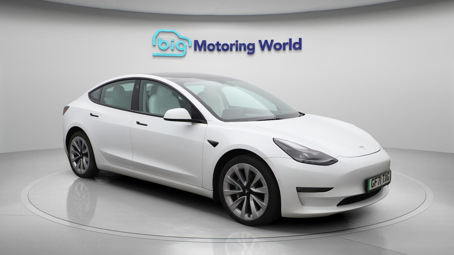 Used Tesla Model 3 2021 for sale - 76549726: Photo 2