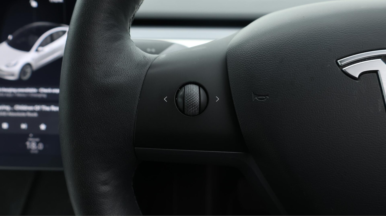 Used Tesla Model 3 2021 for sale - 76549726: Photo 26