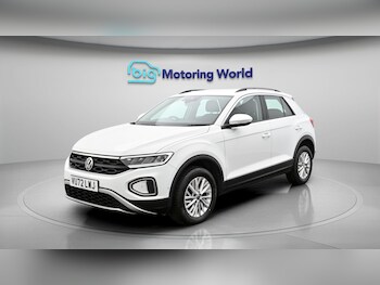 Used Volkswagen T-Roc 2023 for sale - 78324561: Photo