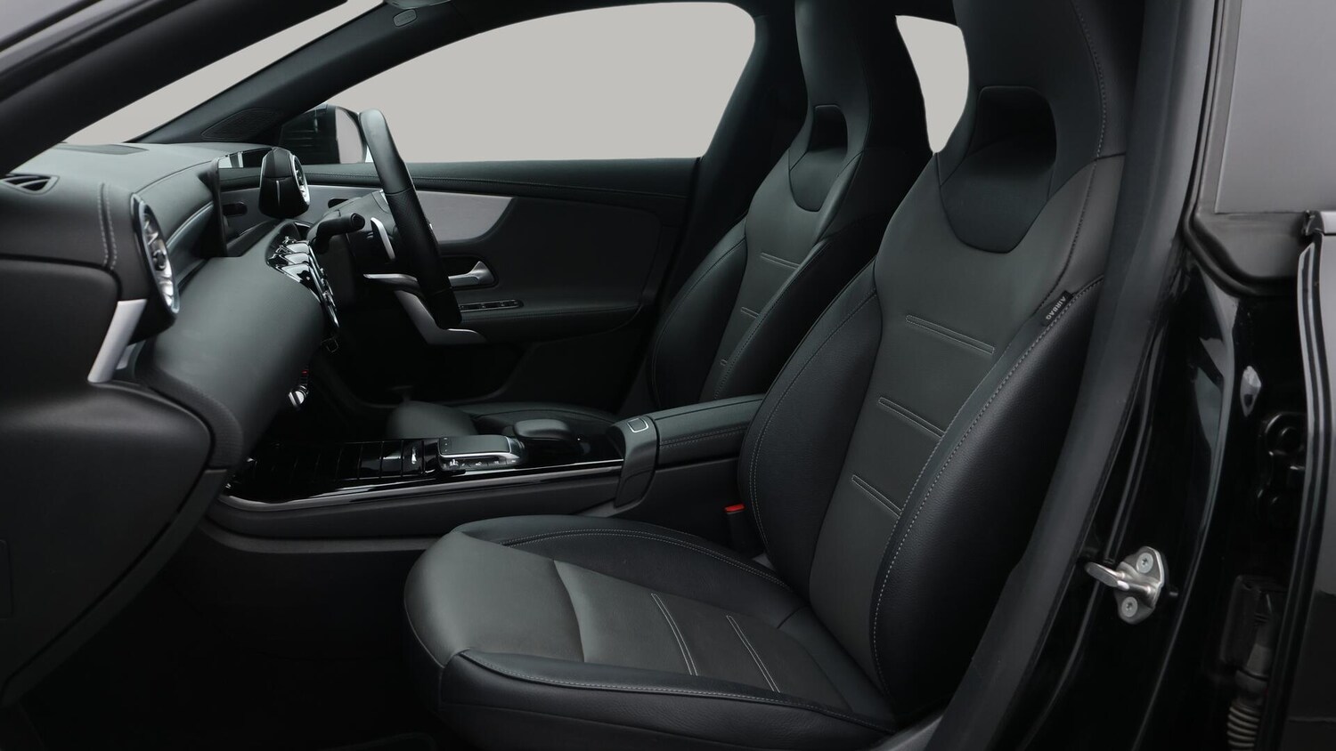 Used Mercedes-Benz CLA 2021 for sale - 76538263: Photo 15