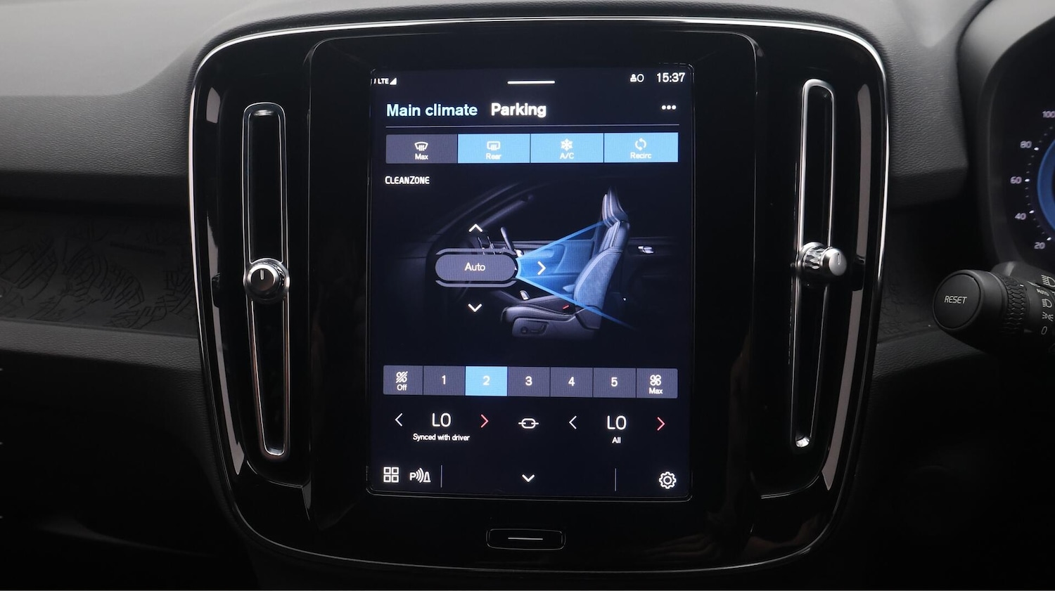 Used Volvo XC40 2022 for sale - 76715565: Photo 13