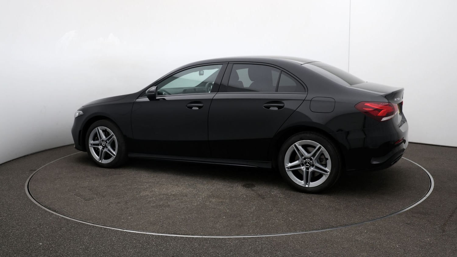 Used Mercedes-Benz A-Class 2021 for sale - 76810109: Photo 40