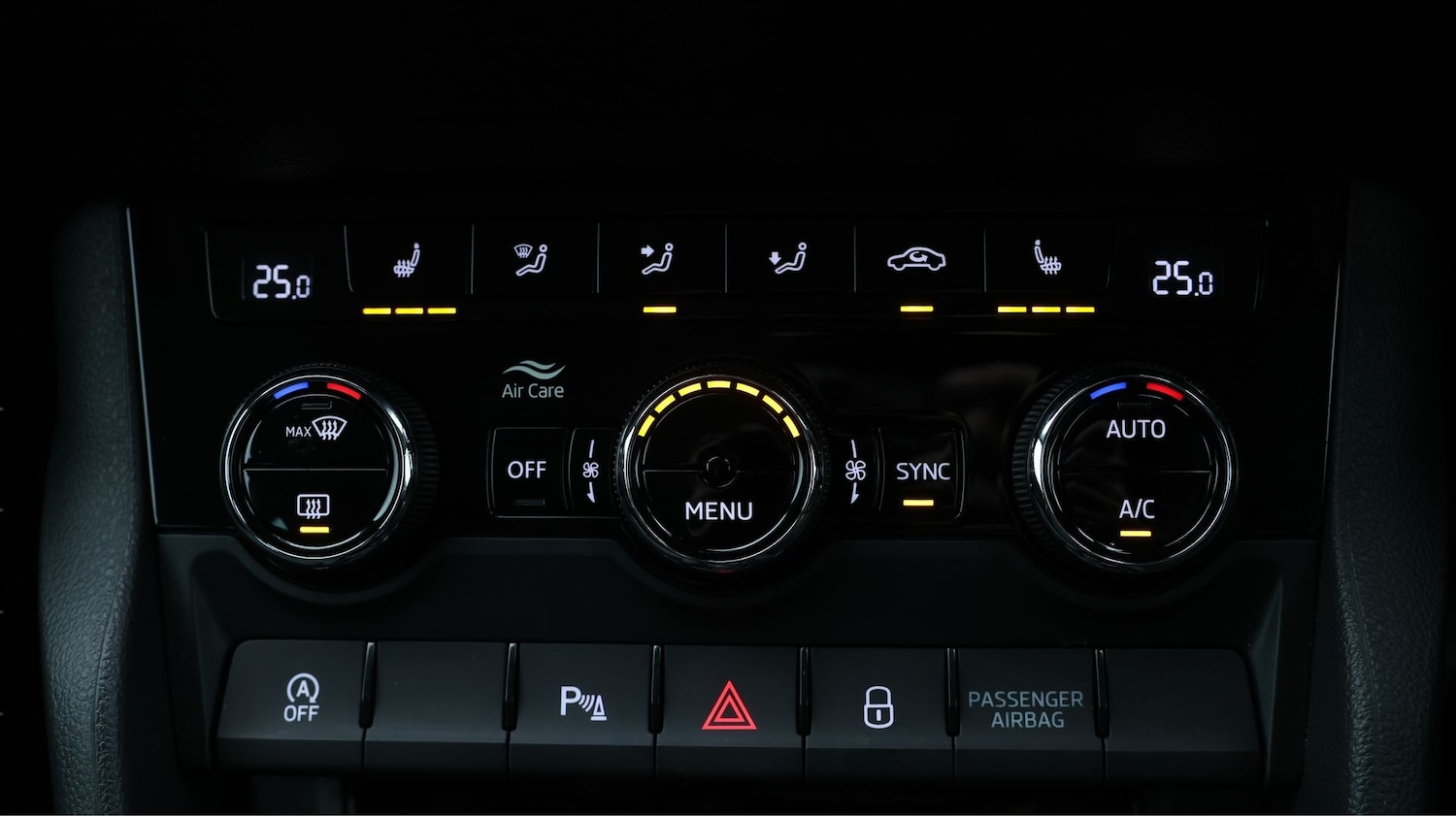 Used Skoda Karoq 2023 for sale - 77619697: Photo 12