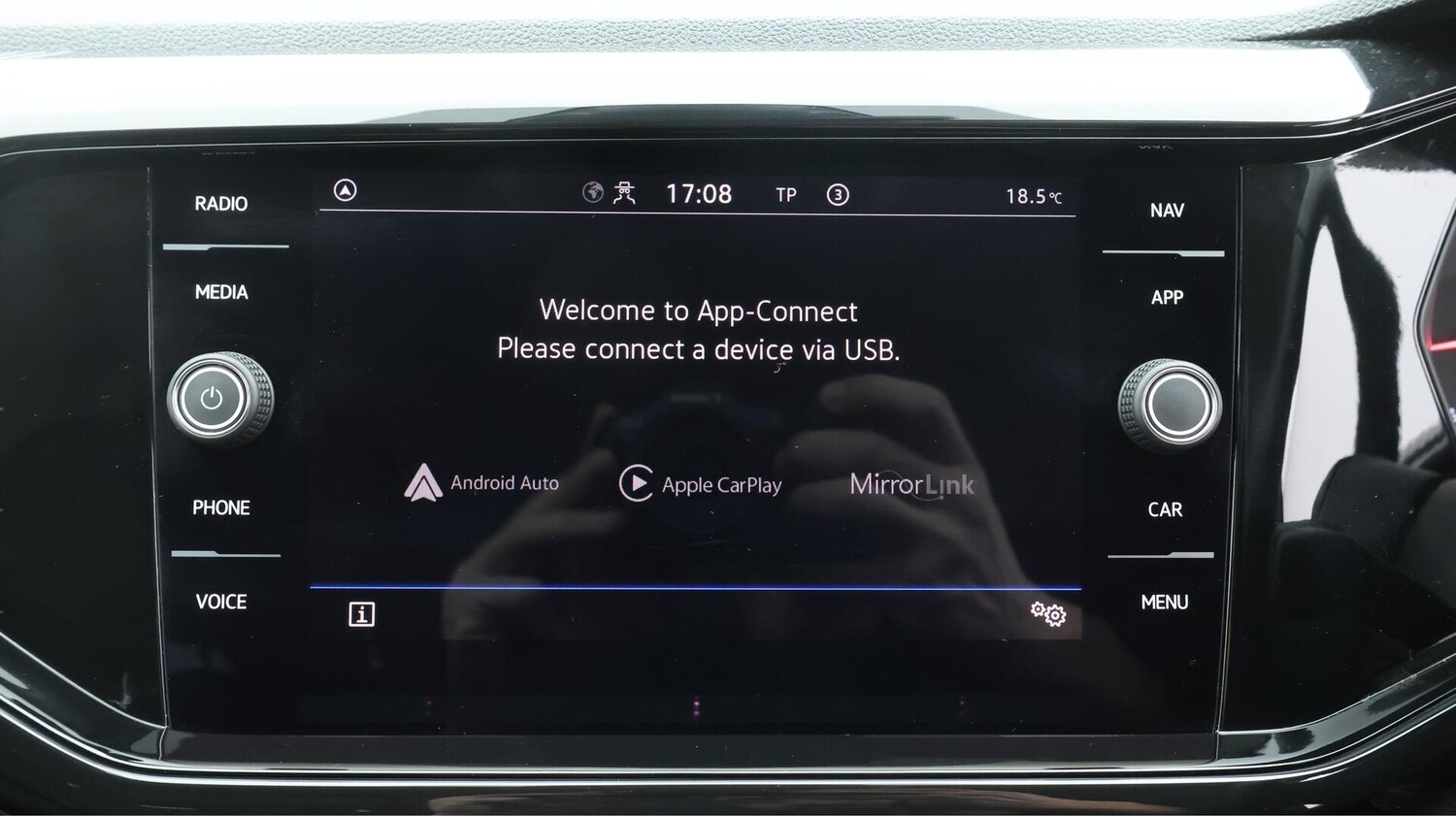 Used Volkswagen T-Cross 2021 for sale - 76572378: Photo 24