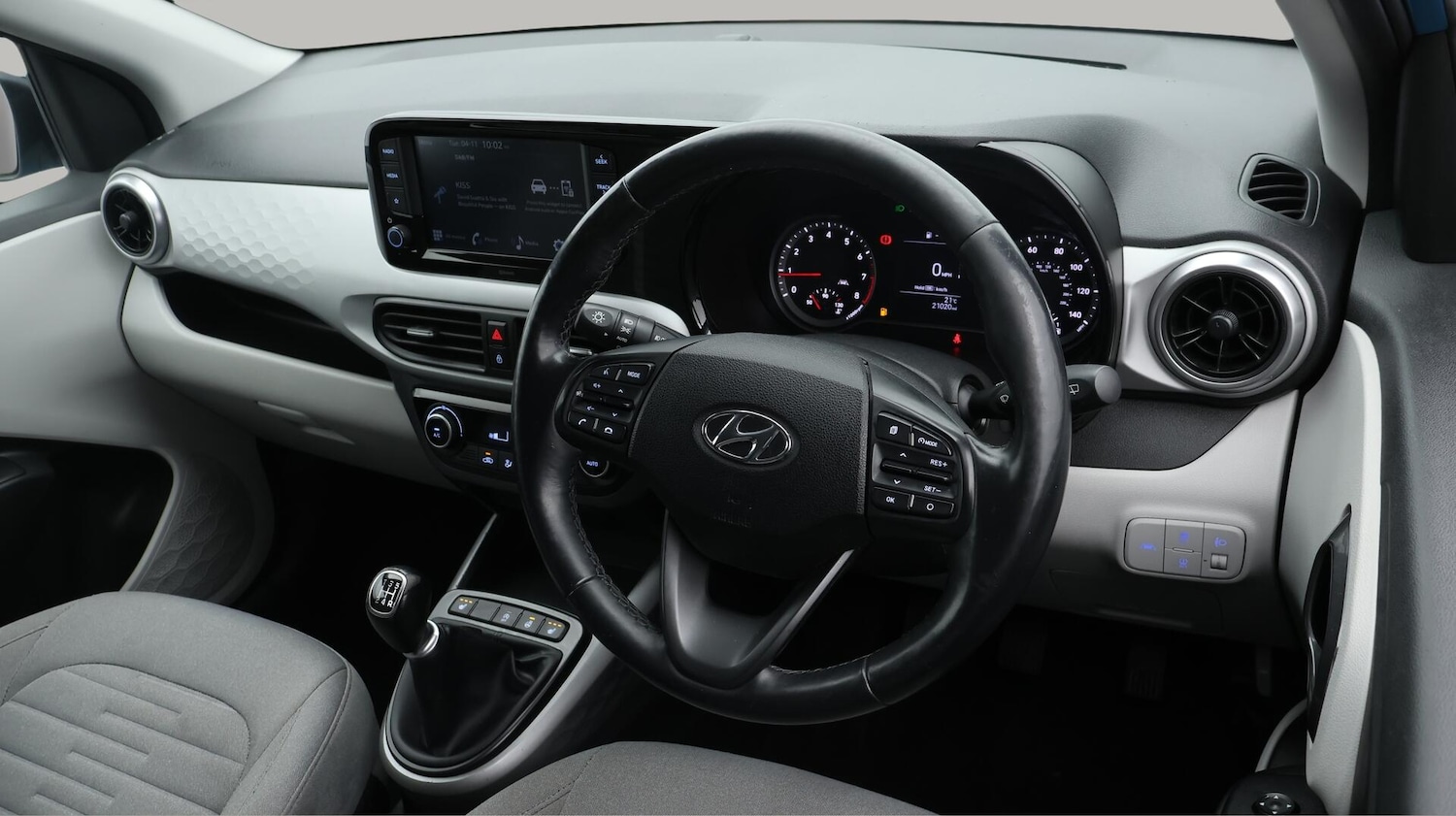 Used Hyundai i10 2023 for sale - 76485555: Photo 10