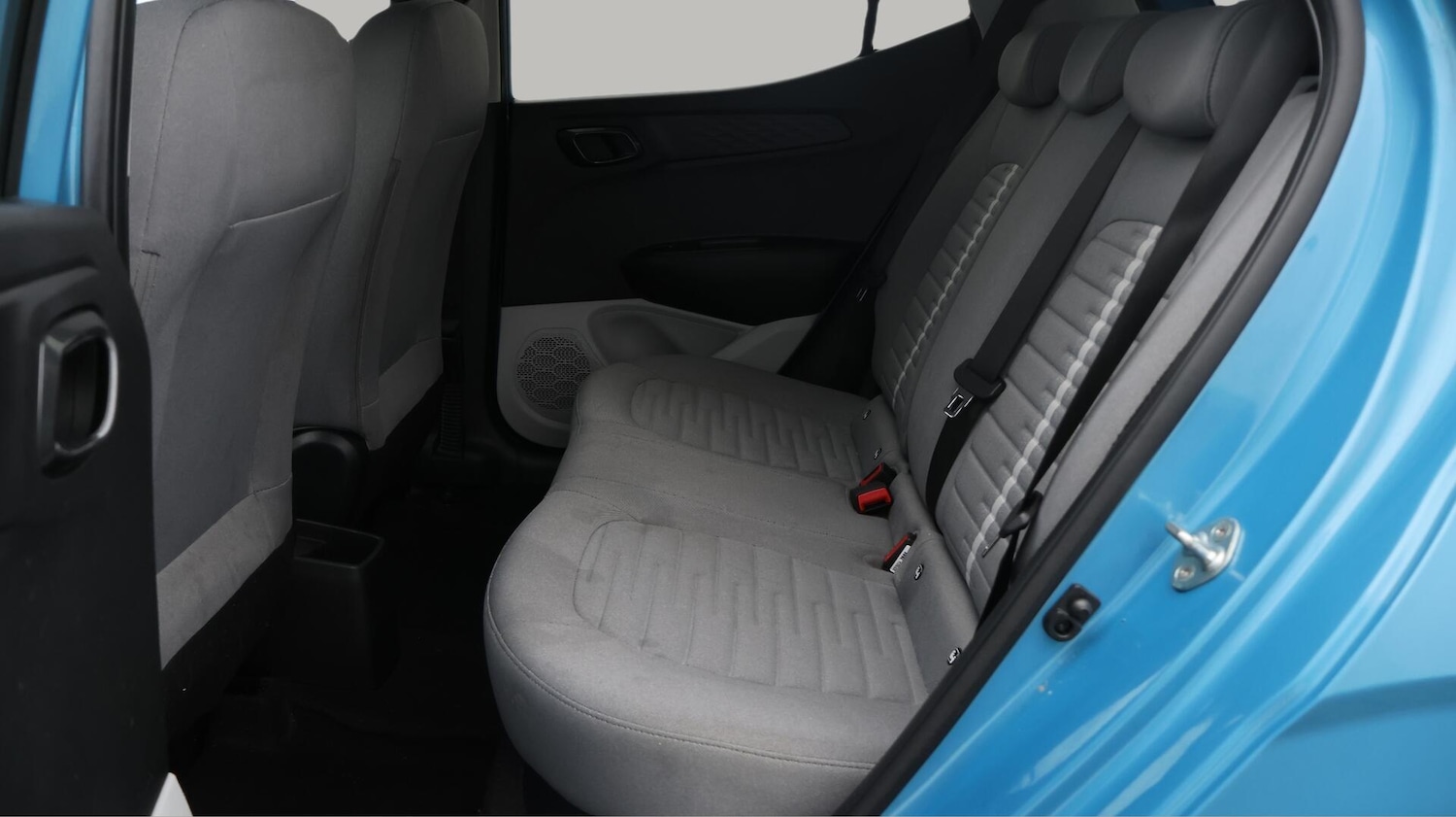 Used Hyundai i10 2023 for sale - 76485555: Photo 17