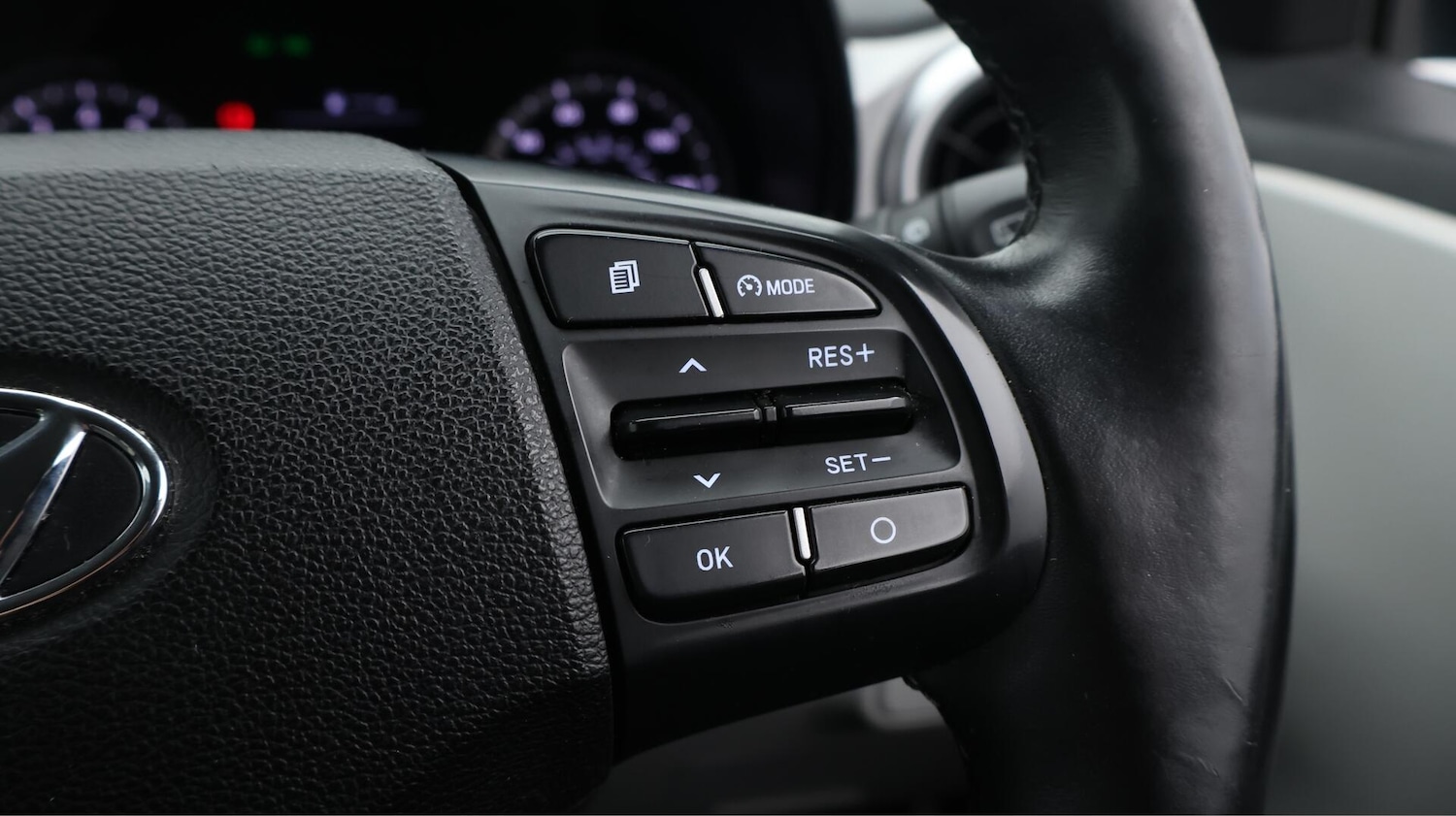 Used Hyundai i10 2023 for sale - 76485555: Photo 26