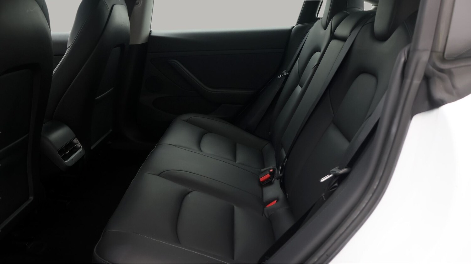 Used Tesla Model 3 2021 for sale - 77196418: Photo 16