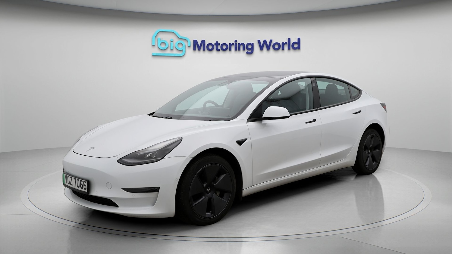 Used Tesla Model 3 2021 for sale - 77196418: Photo 3