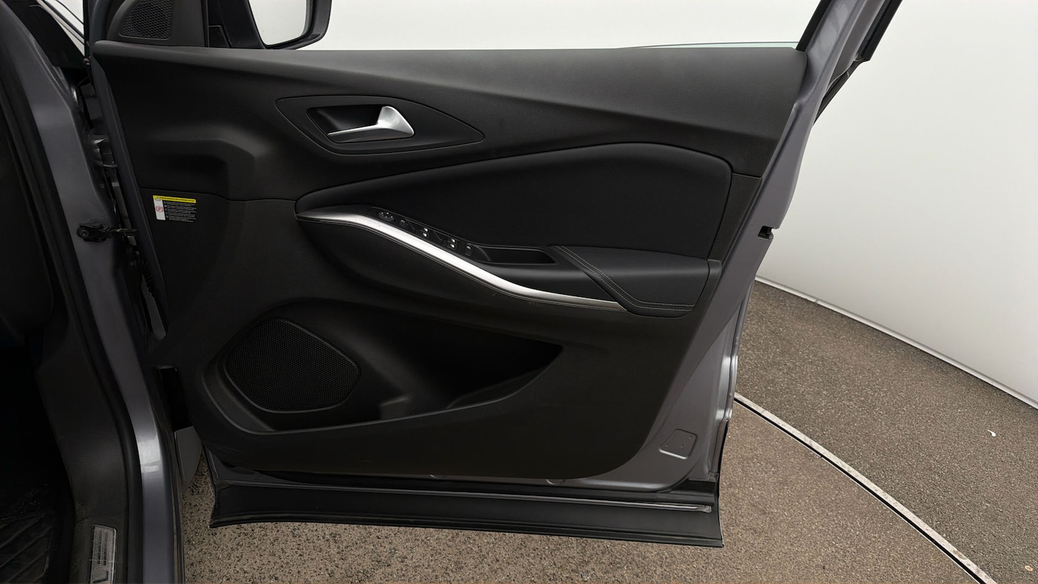 Used Vauxhall Grandland 2023 for sale - 77946907: Photo 14