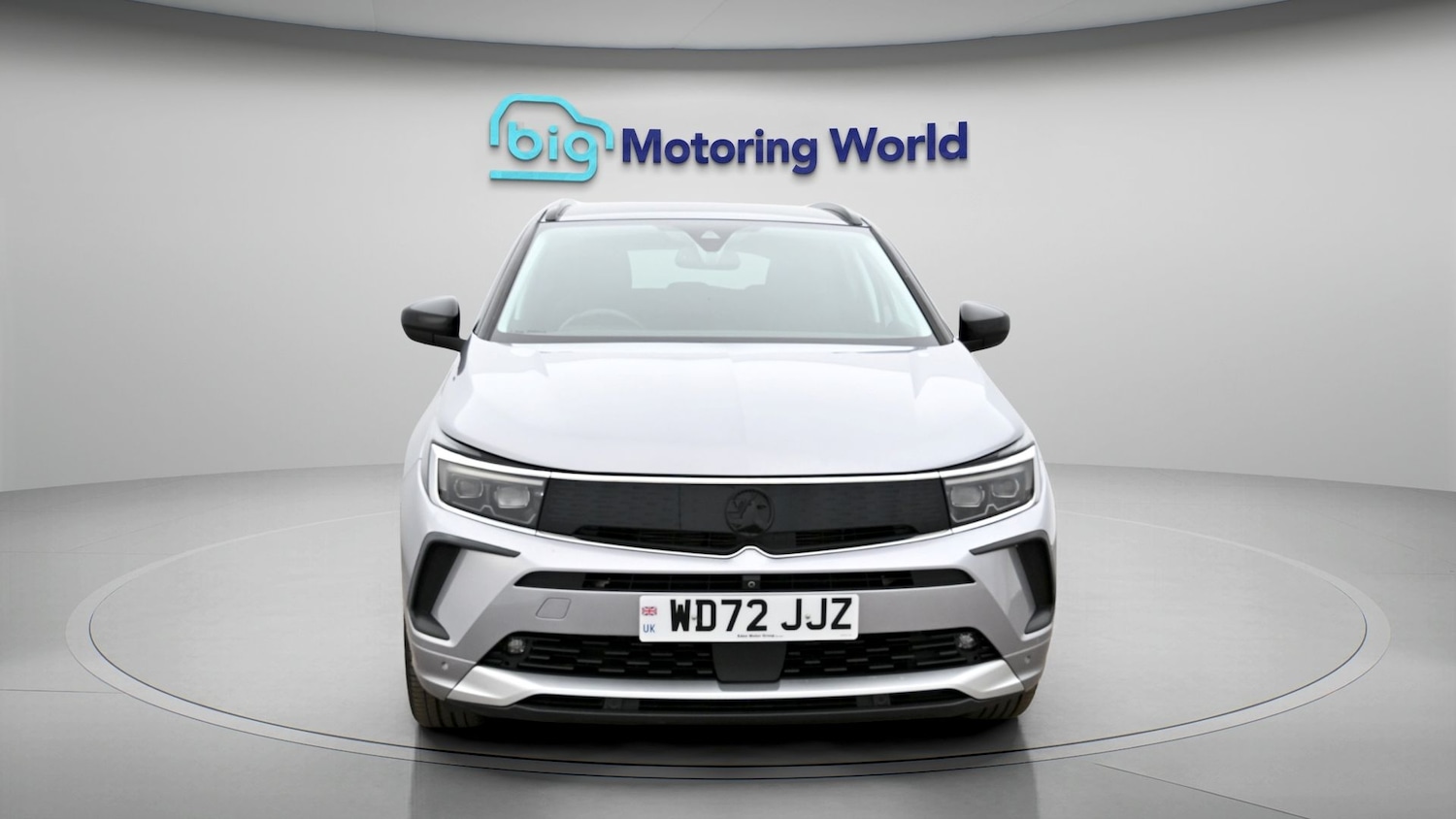 Used Vauxhall Grandland 2023 for sale - 77946907: Photo 2