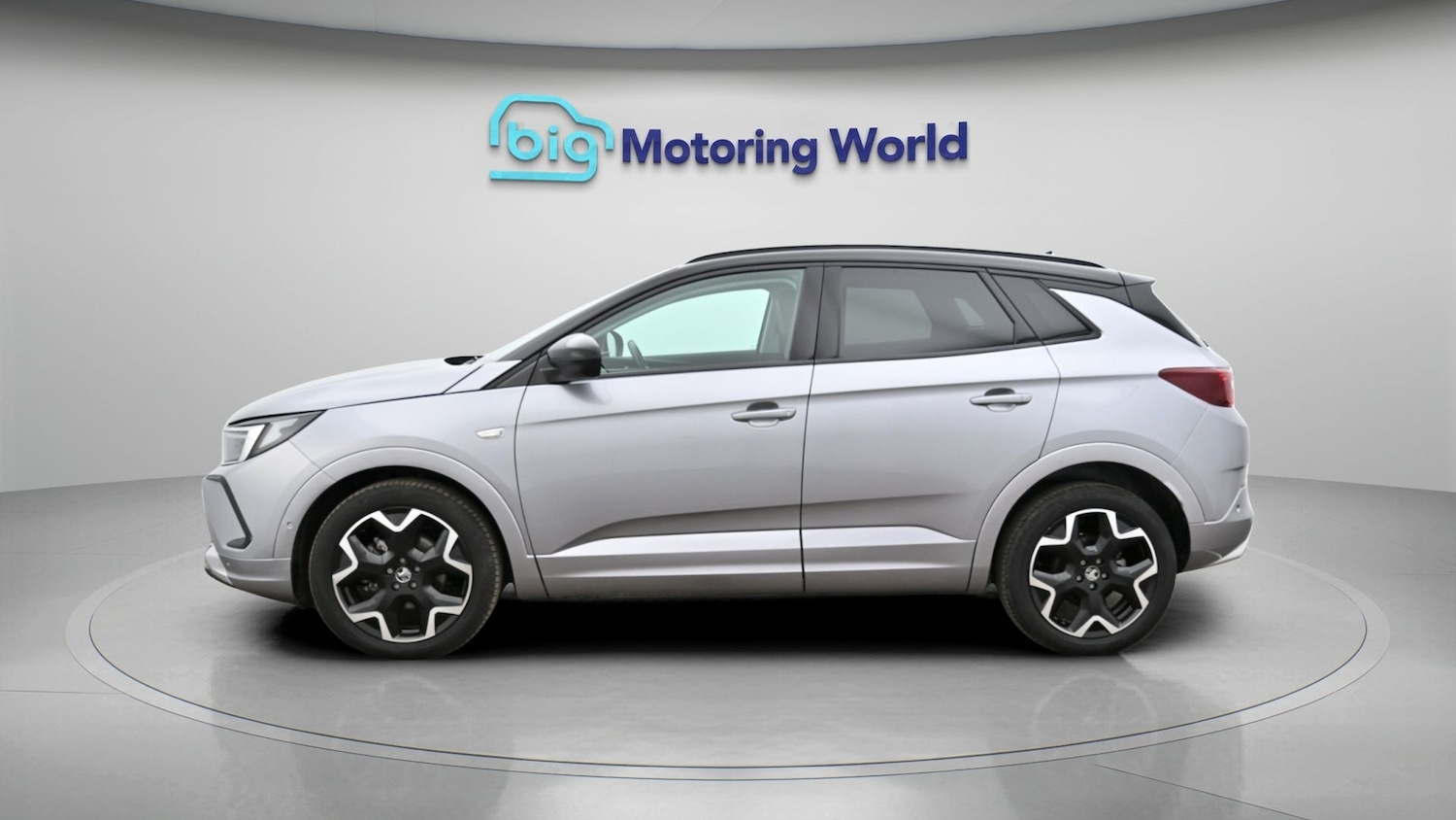 Used Vauxhall Grandland 2023 for sale - 77946907: Photo 4