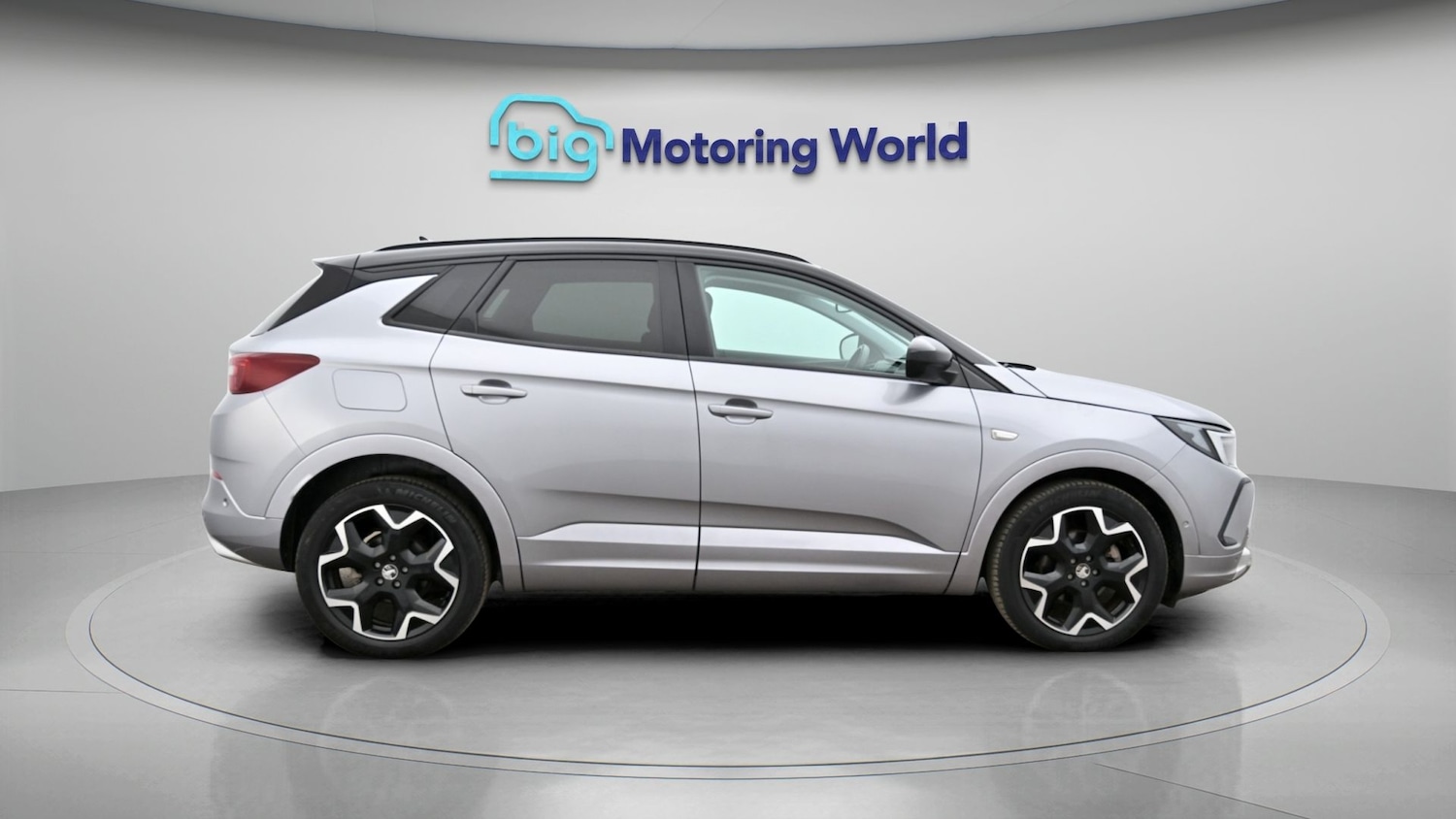 Used Vauxhall Grandland 2023 for sale - 77946907: Photo 8