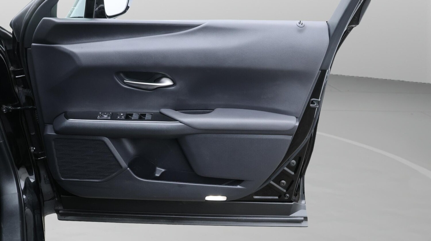 Used Lexus UX 2022 for sale - 76572716: Photo 16