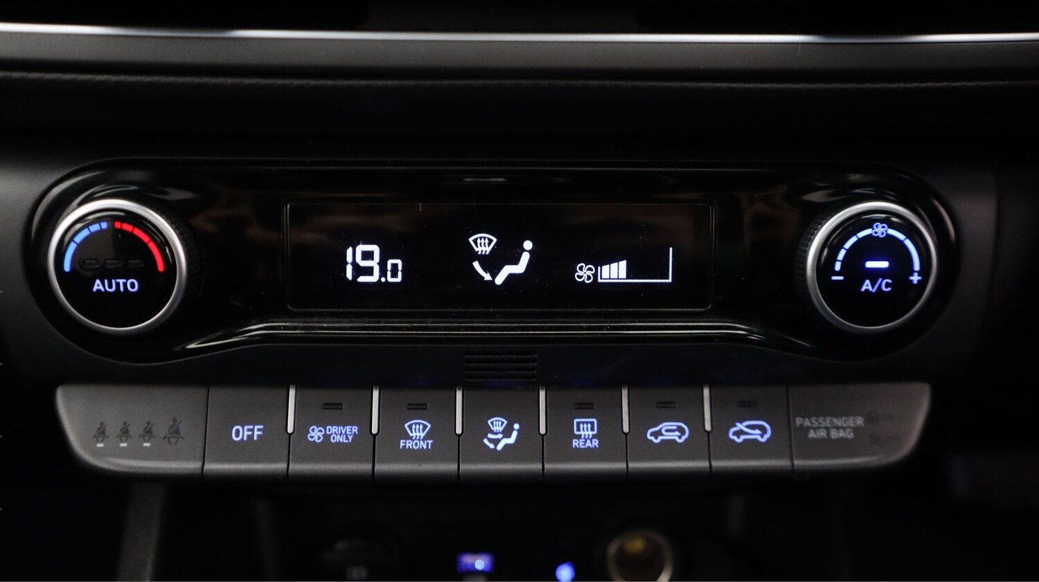 Used Hyundai KONA 2022 for sale - 77220344: Photo 12