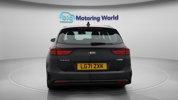 Used Kia Ceed 2021 for sale - 76226822: Photo 7