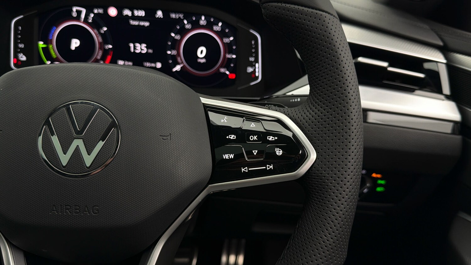 Used Volkswagen Arteon 2022 for sale - 77973611: Photo 24