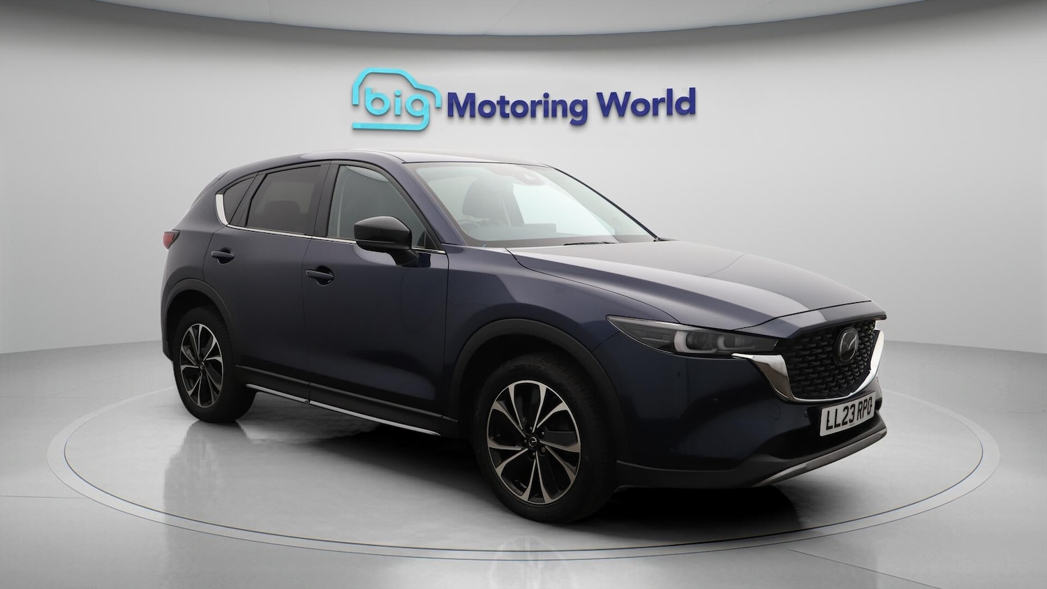 Used Mazda CX-5 2023 for sale - 76012502: Photo 2
