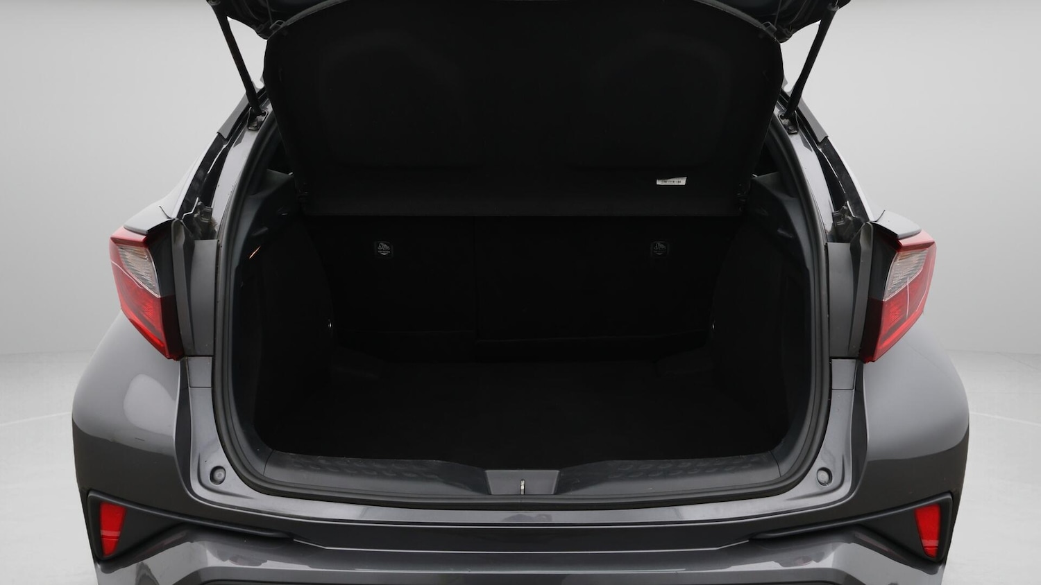 Used Toyota C-HR 2022 for sale - 76608467: Photo 18