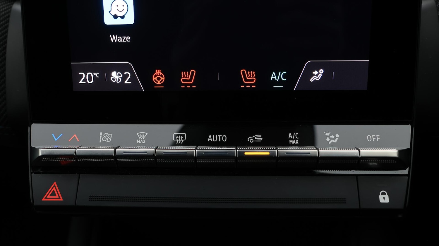 Used Renault Captur 2024 for sale - 76371141: Photo 13