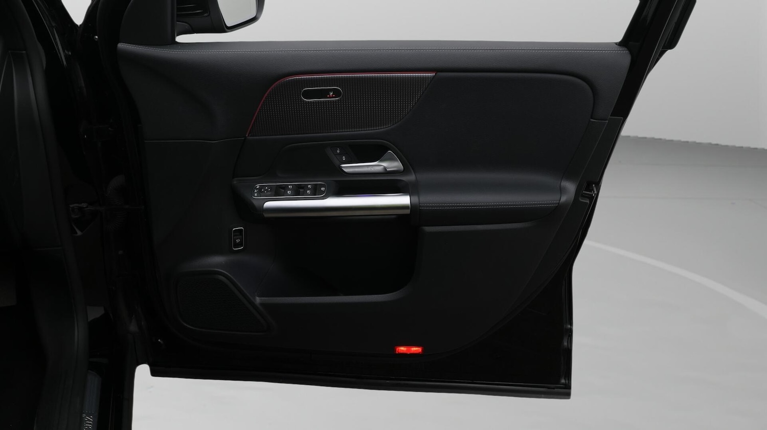 Used Mercedes-Benz EQA 2022 for sale - 76549658: Photo 16