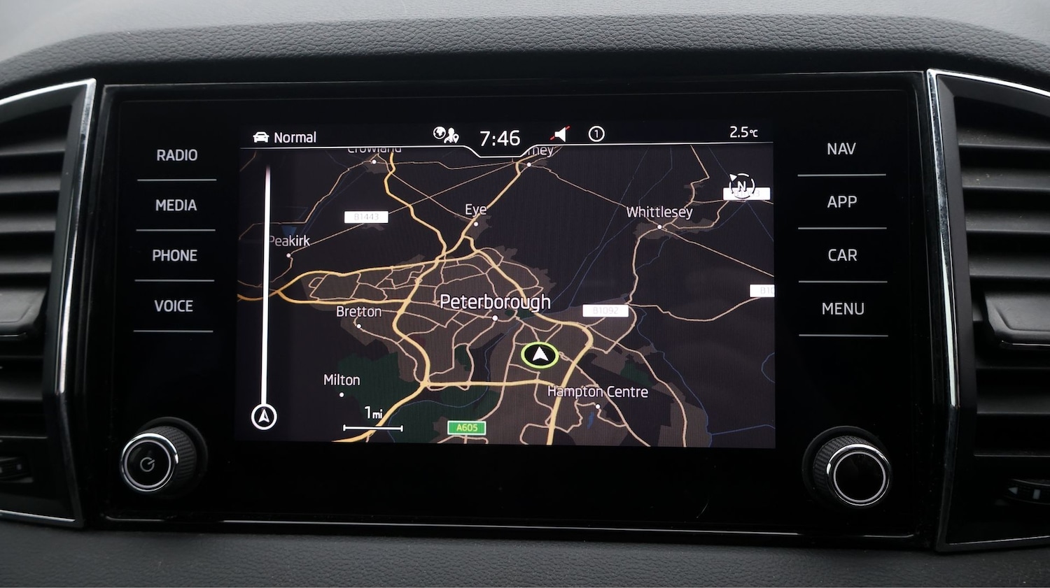 Used Skoda Karoq 2022 for sale - 77134093: Photo 11