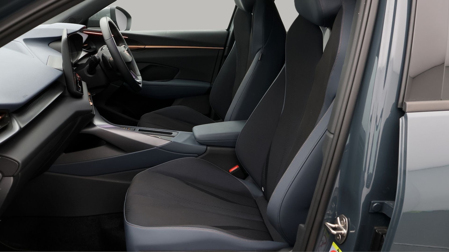 Used Cupra Terramar 2025 for sale - 77381155: Photo 14