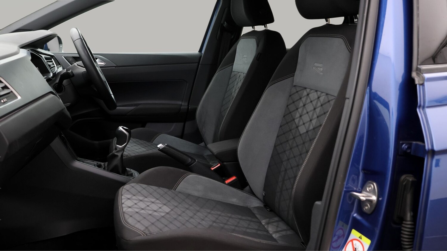 Used Volkswagen Polo 2024 for sale - 77905663: Photo 14