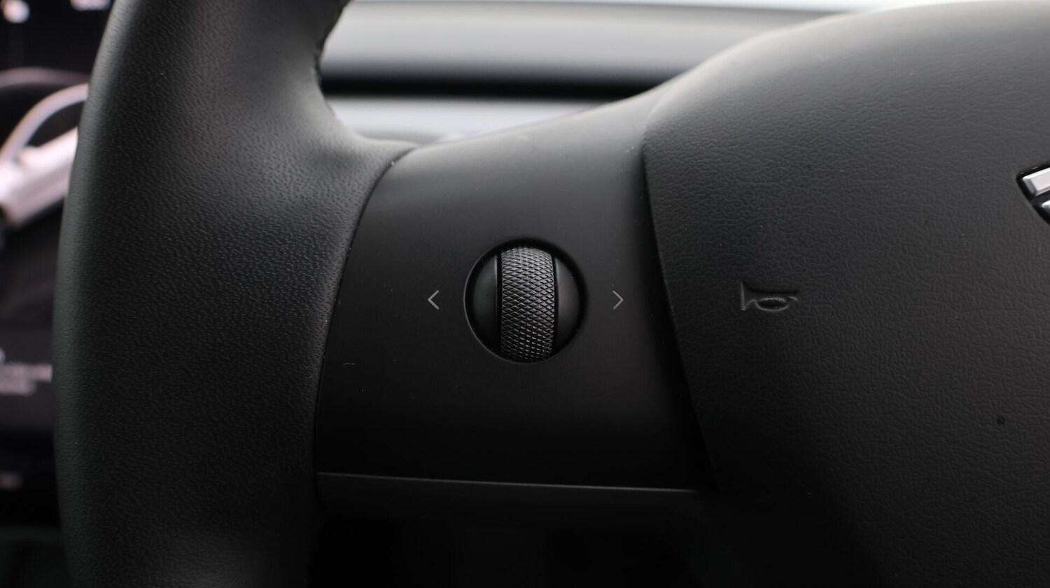 Used Tesla Model Y 2022 for sale - 76584385: Photo 24