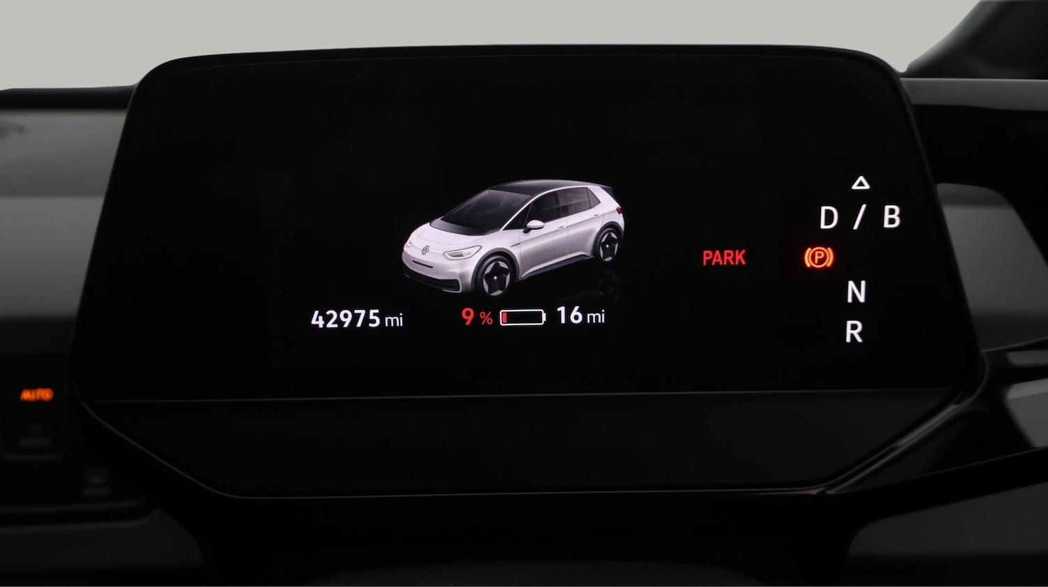 Used Volkswagen ID.3 2021 for sale - 77233669: Photo 10