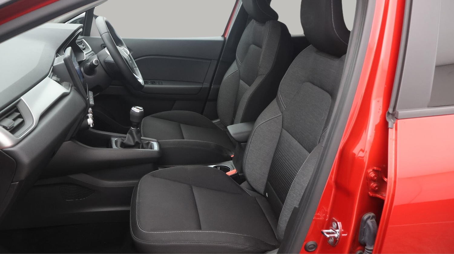 Used Renault Captur 2020 for sale - 76307089: Photo 15