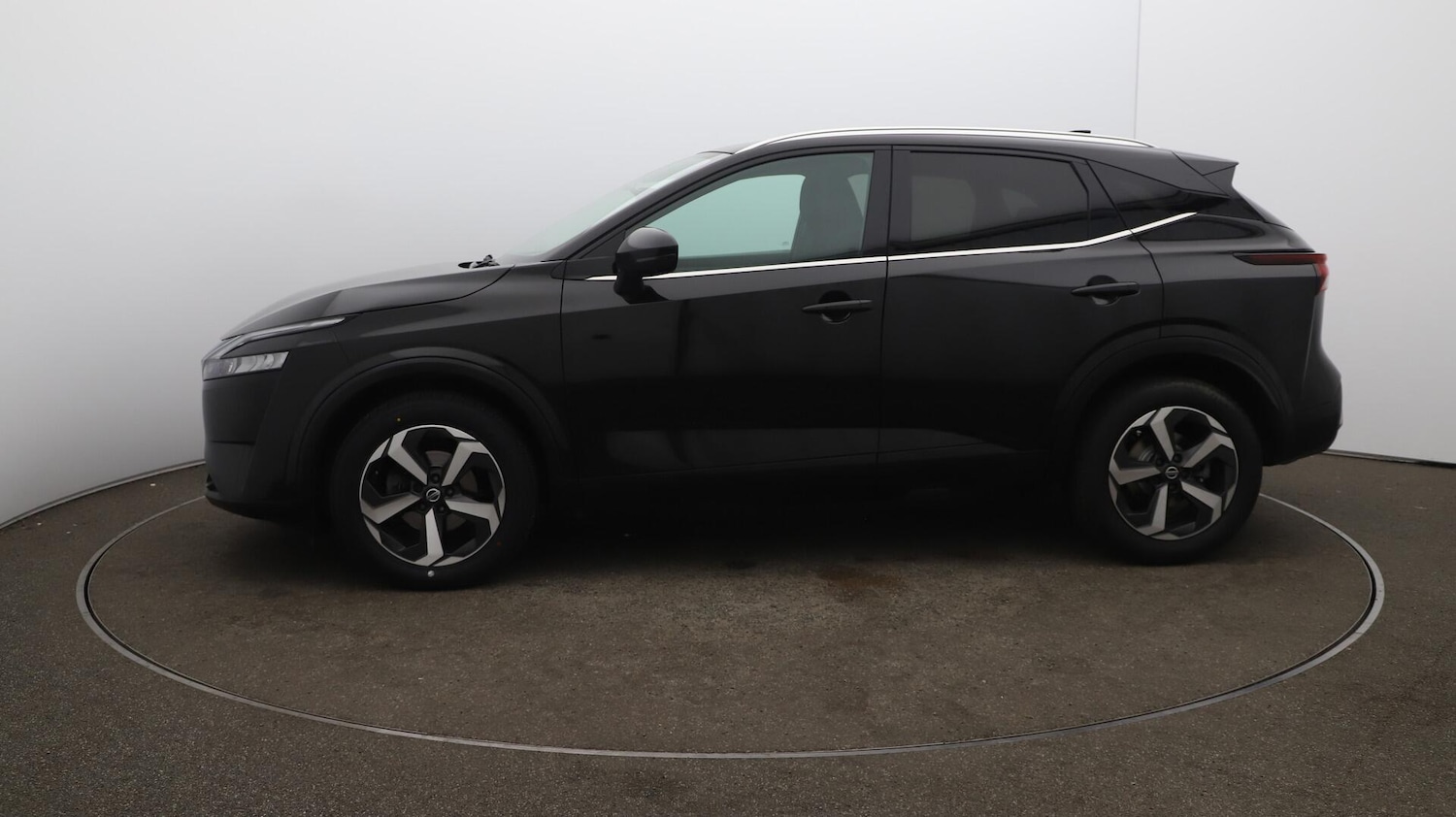 Used Nissan Qashqai 2021 for sale - 76336386: Photo 64