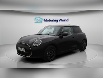 Used MINI Electric Cooper 2025 for sale - 75657304: Photo