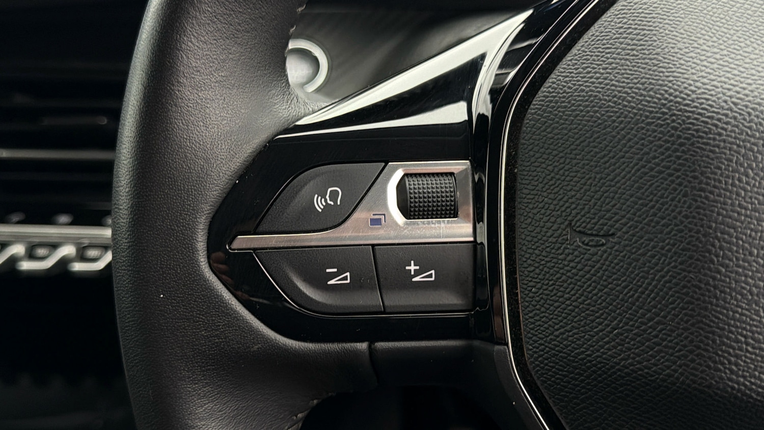 Used Peugeot 208 2023 for sale - 78107154: Photo 23