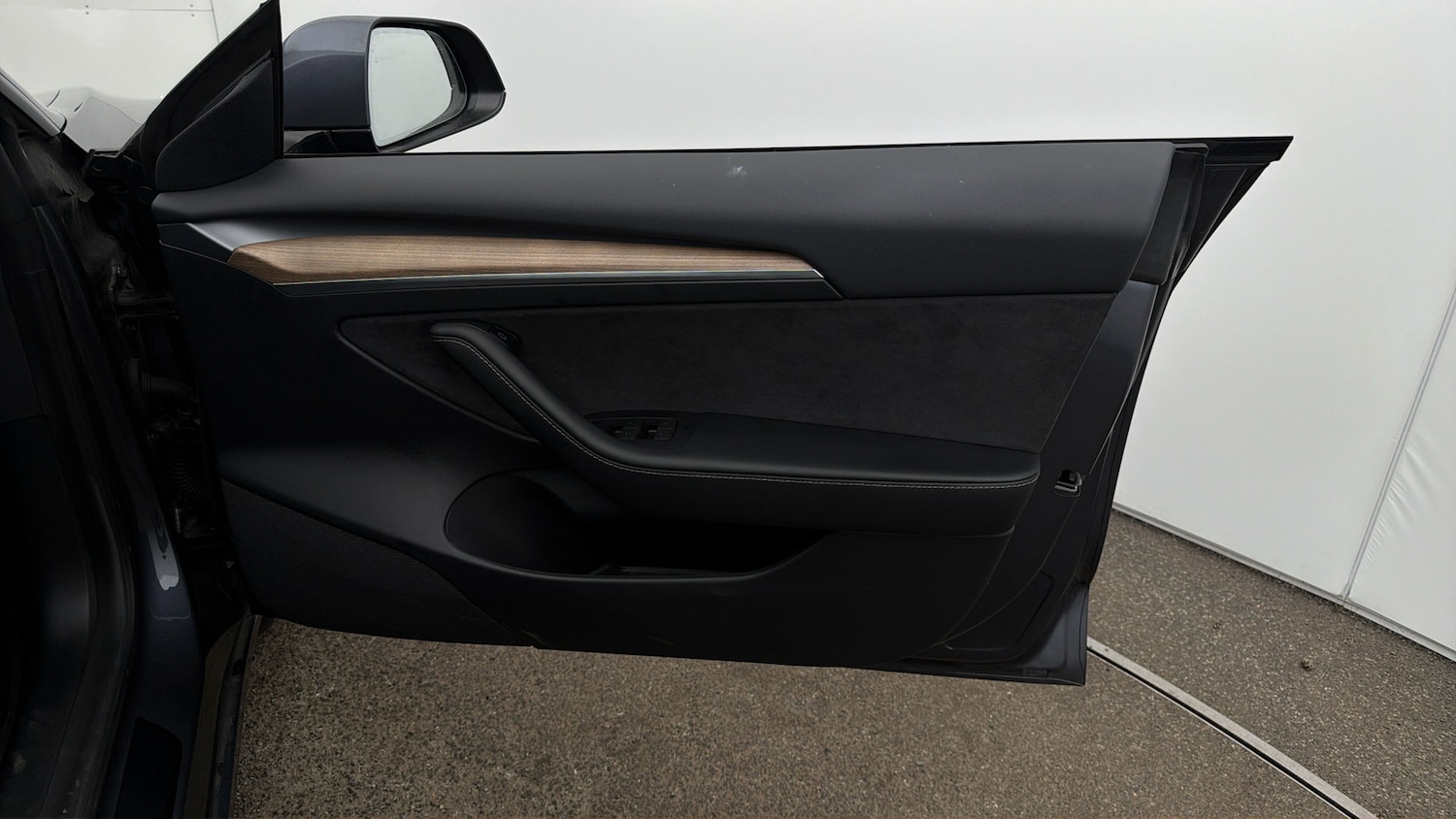 Used Tesla Model 3 2022 for sale - 77945604: Photo 14