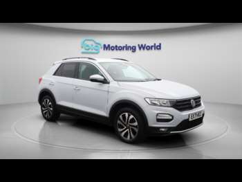 Used Volkswagen T-Roc 2021 for sale - 74838359: Photo