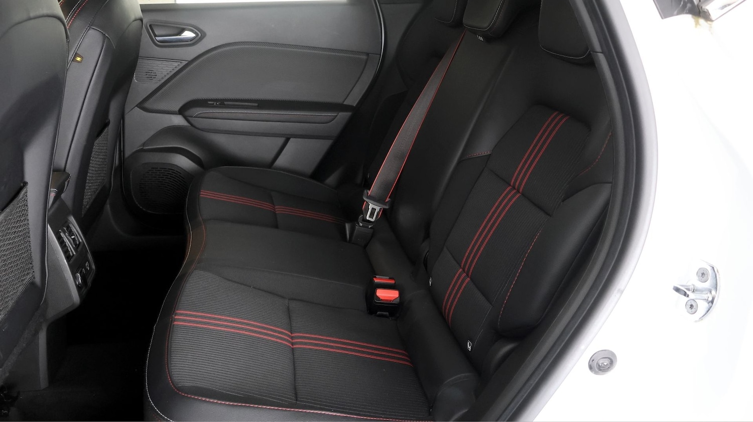 Used Renault Captur 2022 for sale - 78178221: Photo 15