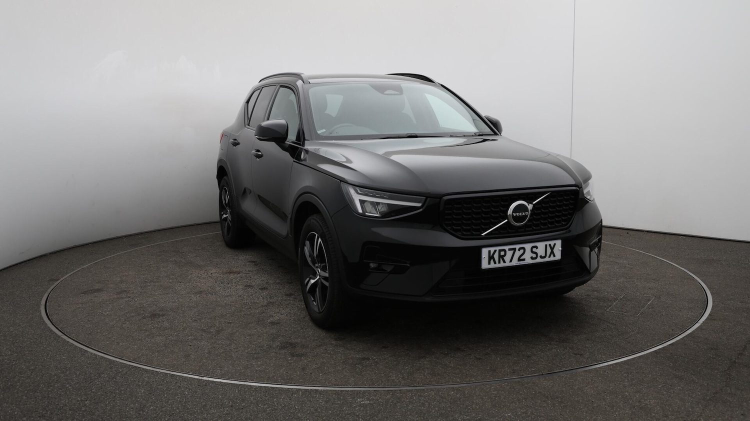 Used Volvo XC40 2023 for sale - 76137754: Photo 41