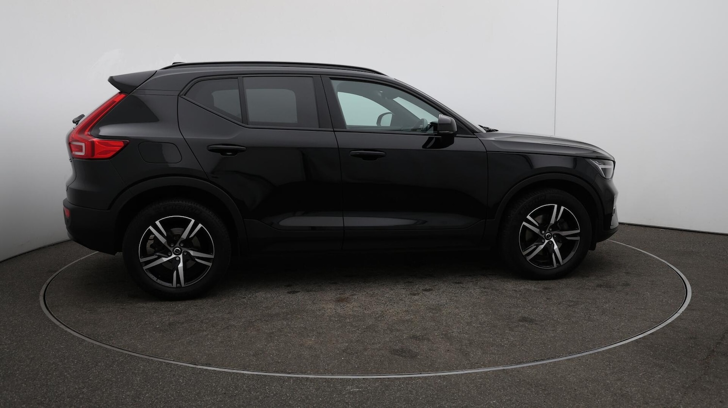 Used Volvo XC40 2023 for sale - 76137754: Photo 49